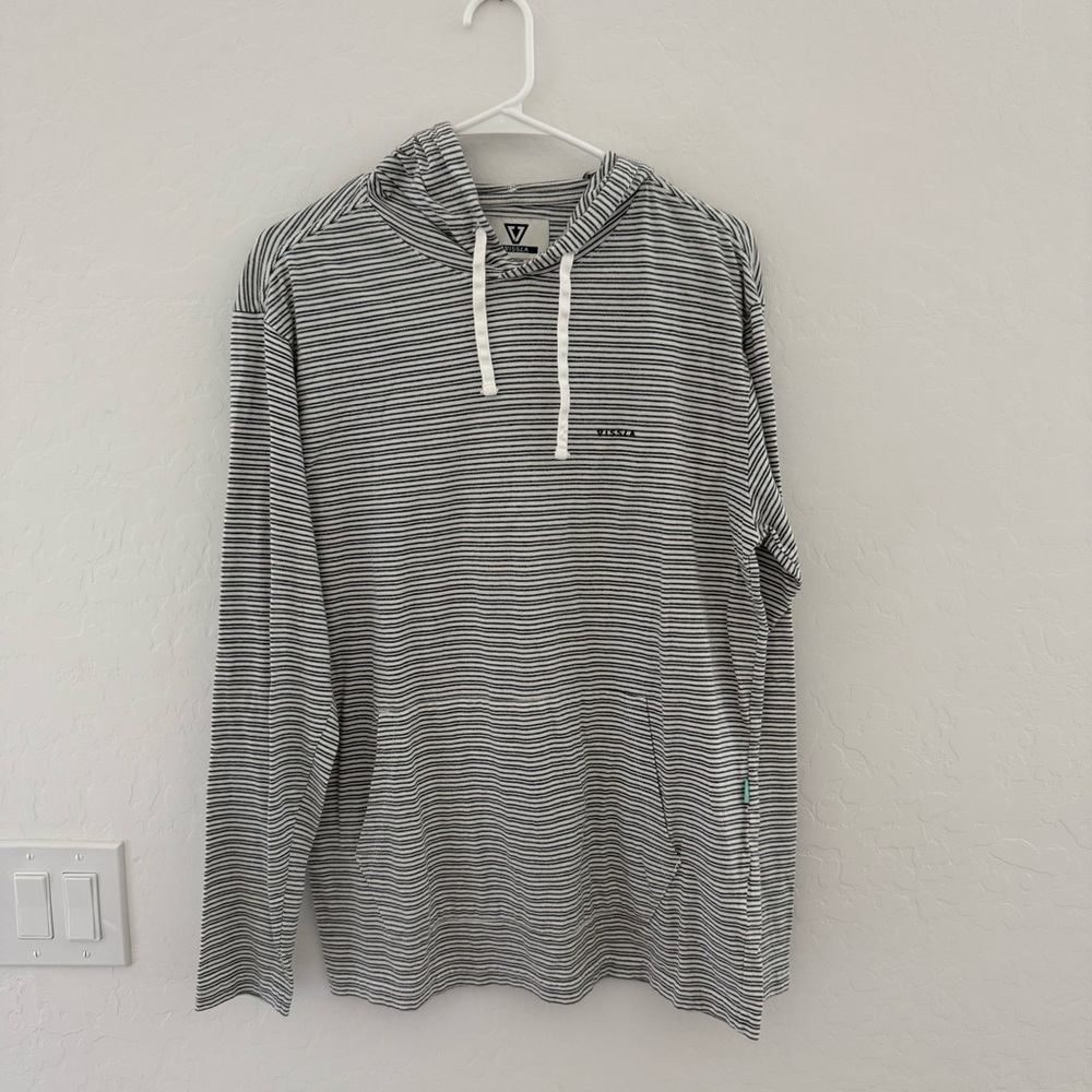 Vissla Men's Gray Blue Striped Hoodie Shirt - Medium